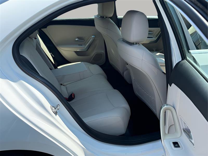 Used 2019 Mercedes-Benz A 220 image 27