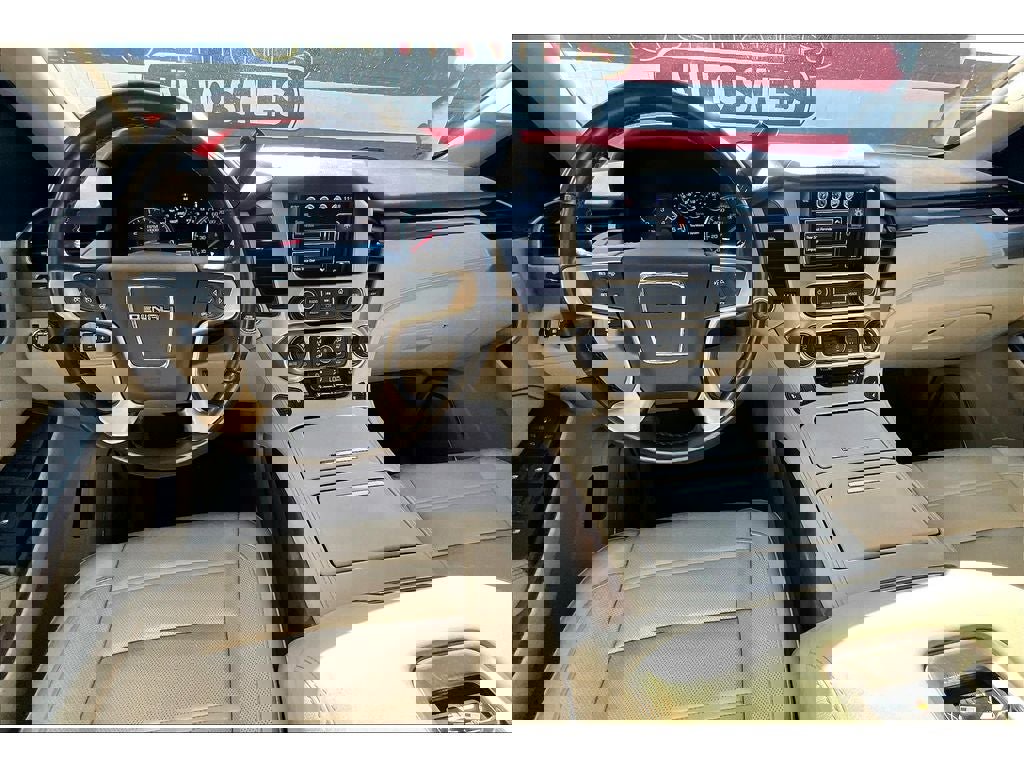 Used 2019 GMC Yukon XL Denali w/ Denali Ultimate Package image 16