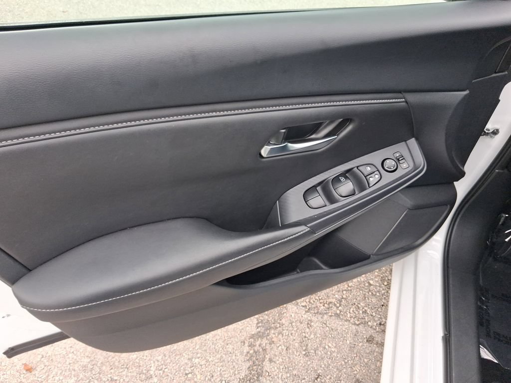 Certified 2023 Nissan Sentra SV w/ All-Weather Package FWD image 14