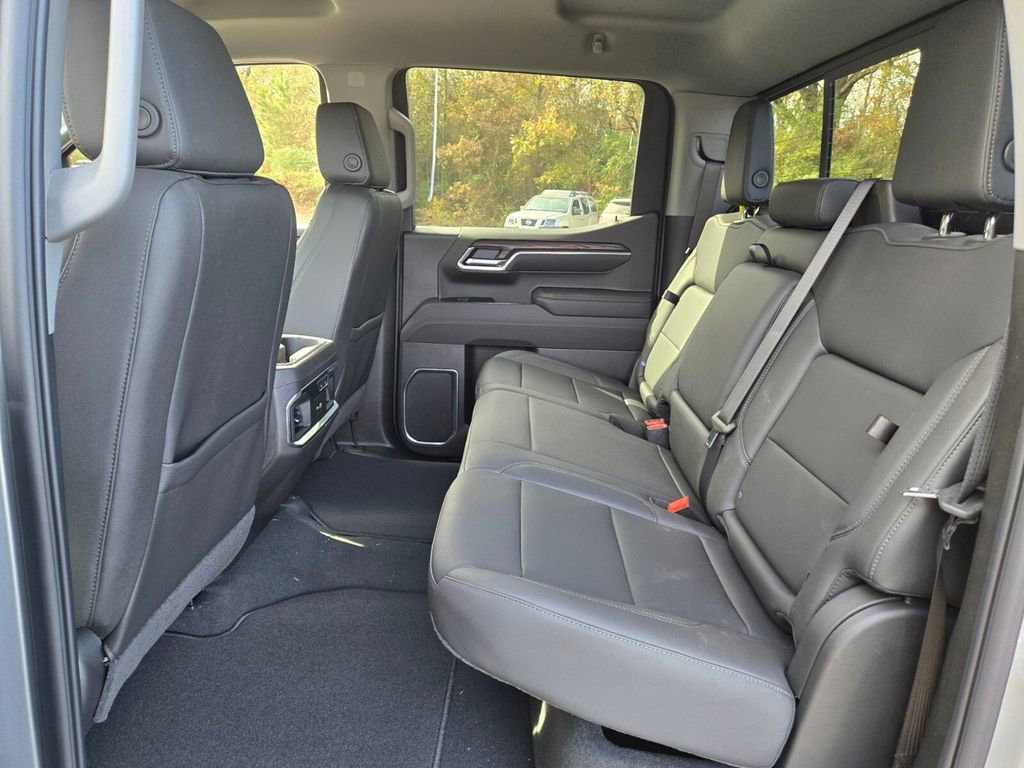 New 2026 GMC Sierra 1500 SLT w/ SLT Premium Package AWD/4WD image 9
