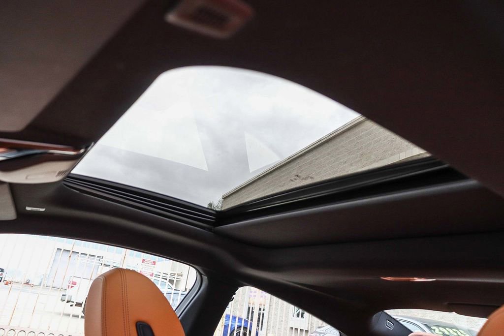 Used 2026 BMW 430i Coupe w/ M Sport Package image 27