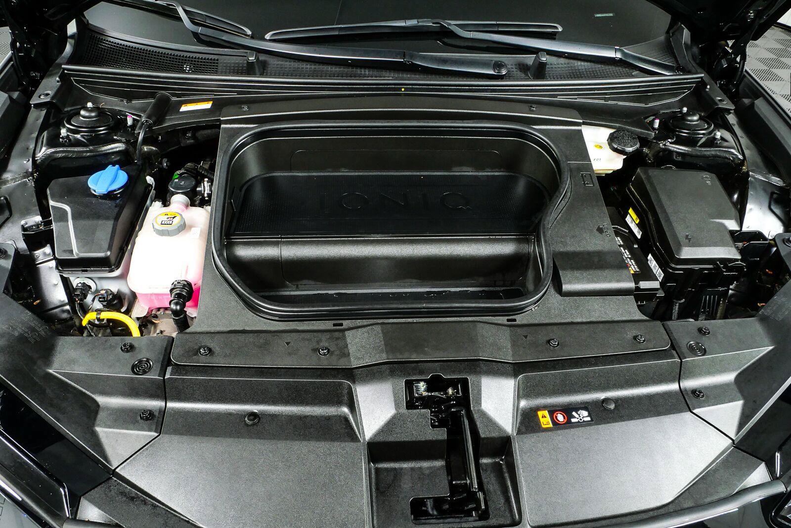 Used 2023 Hyundai Ioniq 6 SEL w/ Cargo Package RWD image 34