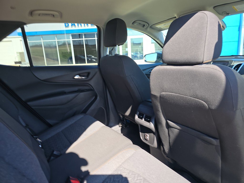 Used 2022 Chevrolet Equinox LT image 16