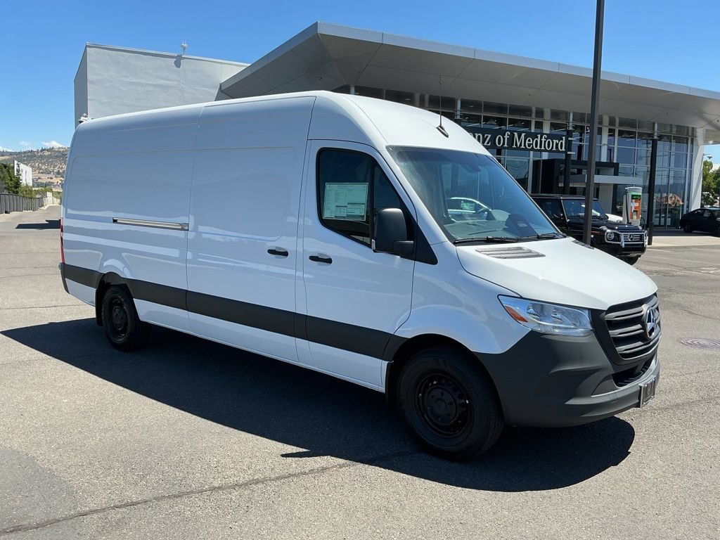 New 2026 Mercedes-Benz Sprinter 2500 image 6