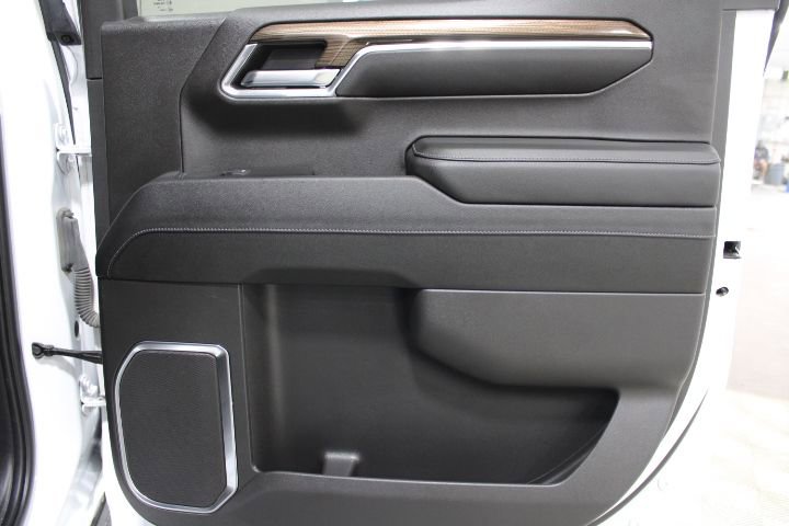 Used 2023 Chevrolet Silverado 1500 LT Trail Boss w/ Protection Package image 28