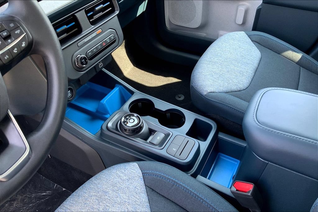 New 2025 Ford Maverick XLT FWD image 8