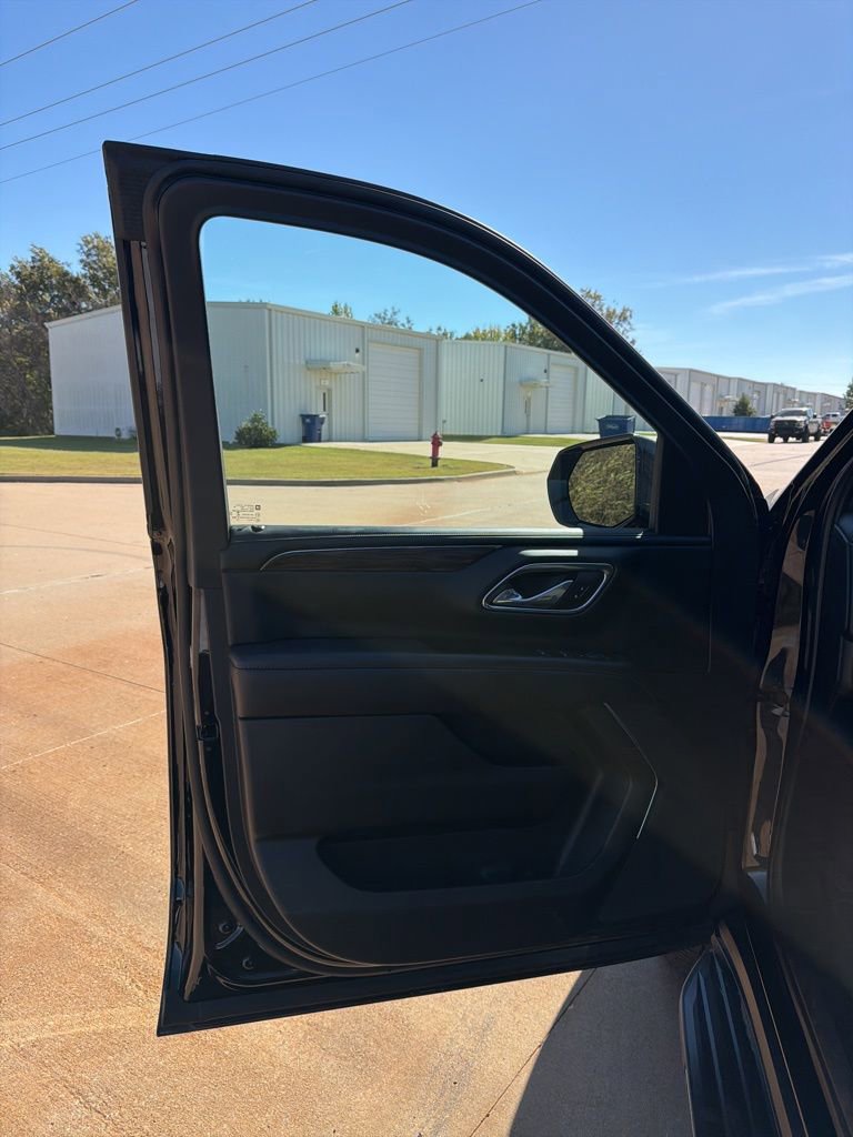 Used 2023 Chevrolet Suburban LS w/ Driver Alert Package image 19