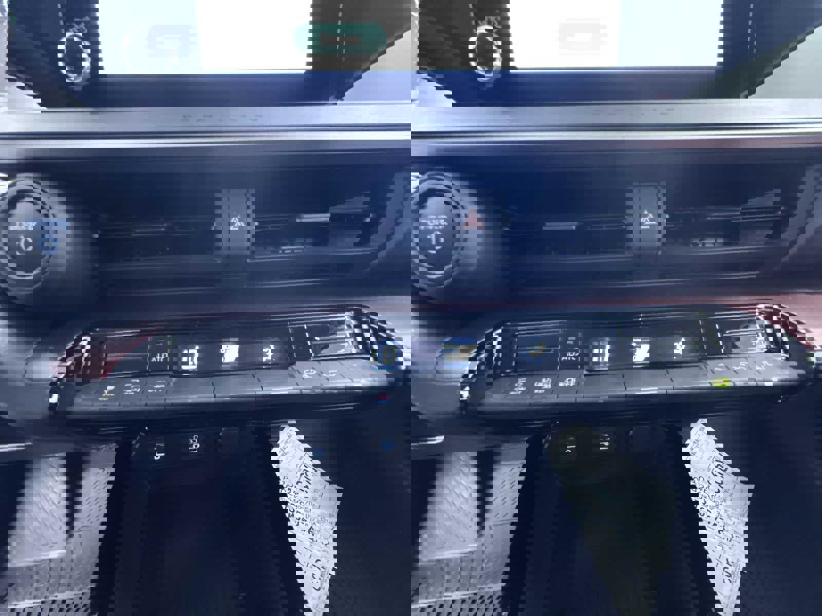 New 2026 Toyota Prius Plug-In Hybrid image 27