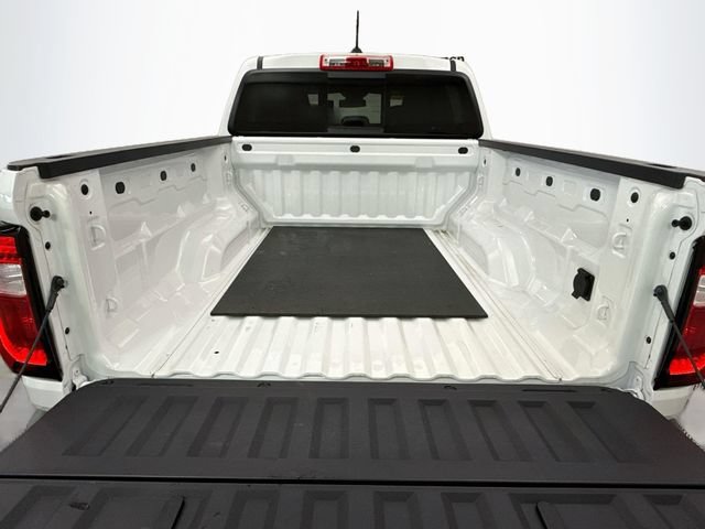 Used 2025 GMC Canyon Elevation w/ Convenience Package RWD image 26