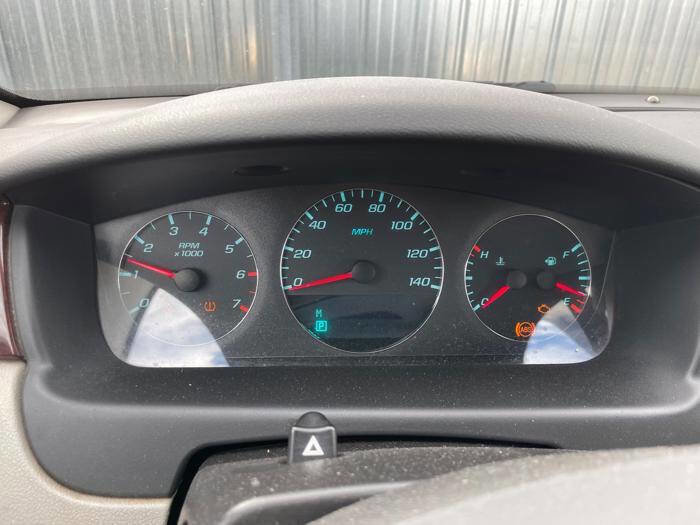 Used 2010 Chevrolet Impala LT FWD image 37
