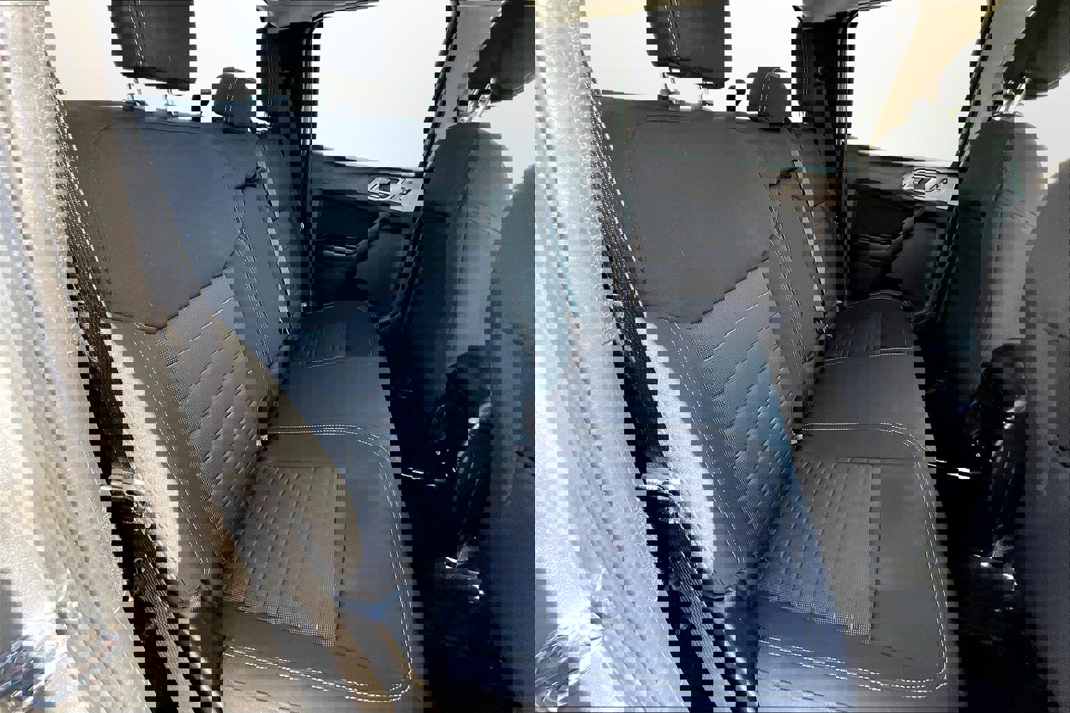 Used 2020 Ford Ranger XLT w/ Equipment Group 301A Mid image 17