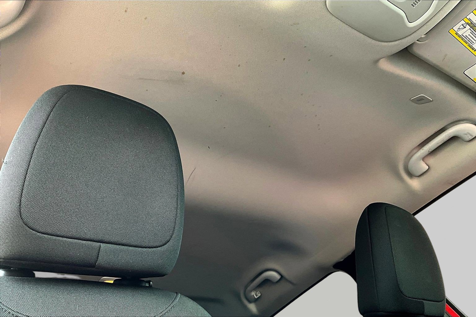Used 2019 Jeep Renegade Latitude w/ Cold Weather Group AWD/4WD image 27