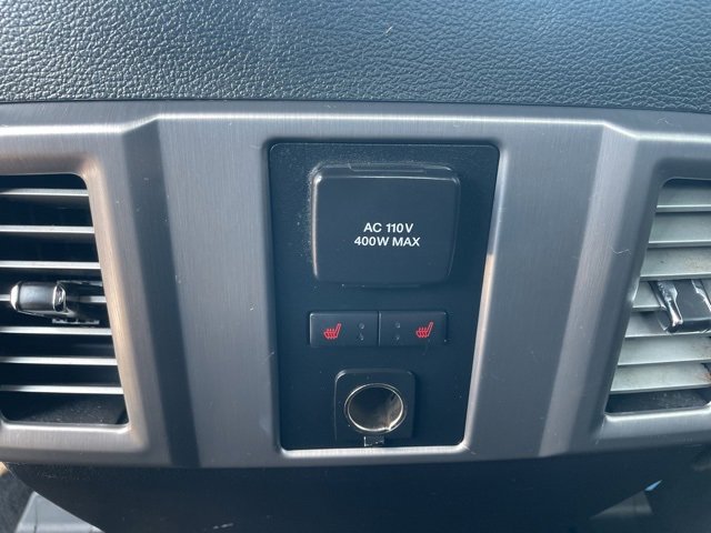 Used 2016 Ford F150 Platinum w/ Trailer Tow Package image 12