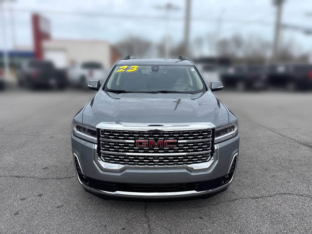 Used 2023 GMC Acadia Denali w/ Denali Ultimate Package AWD/4WD image 12