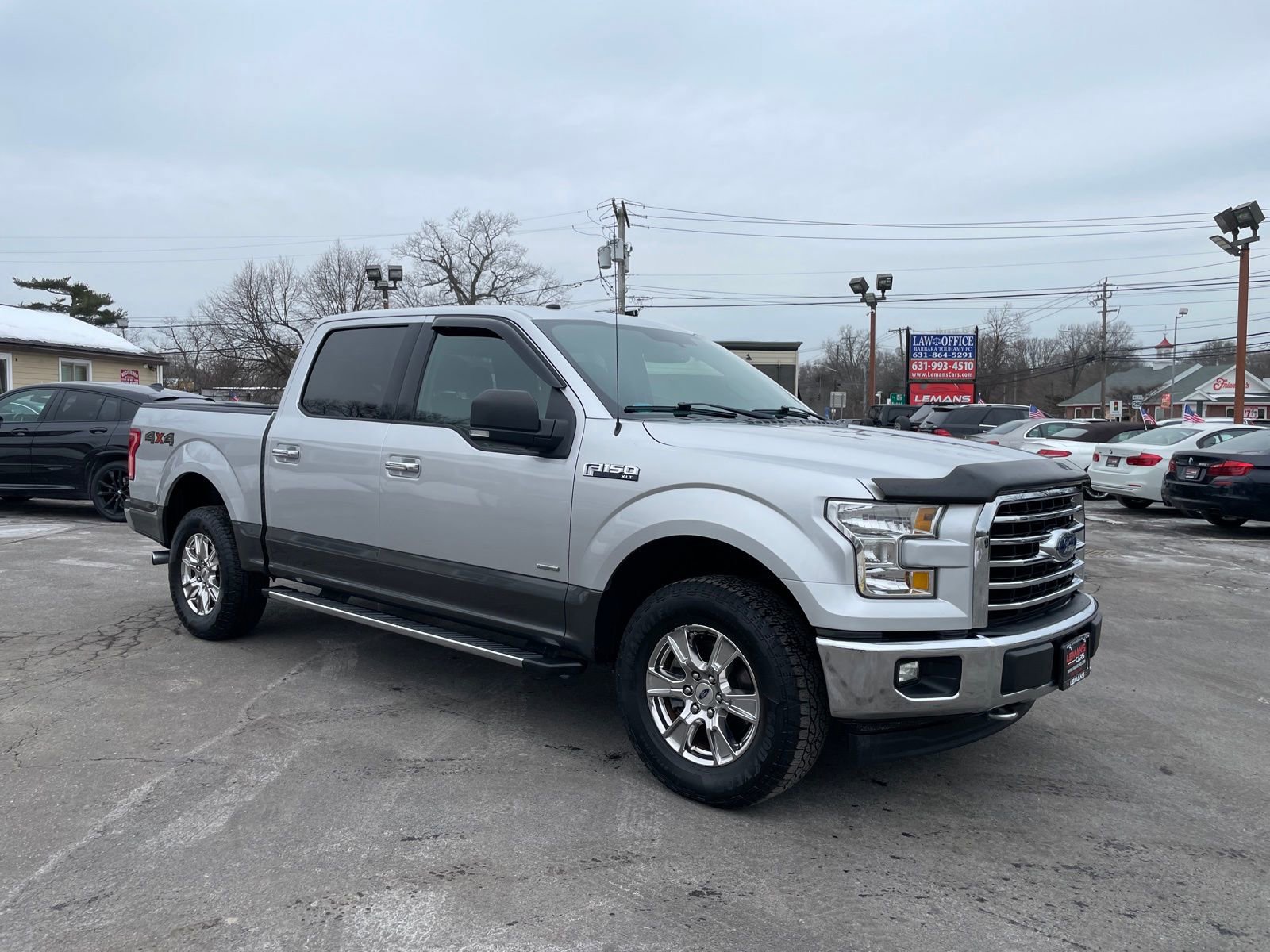 Used 2017 Ford F150 XLT w/ Equipment Group 302A Luxury image 29