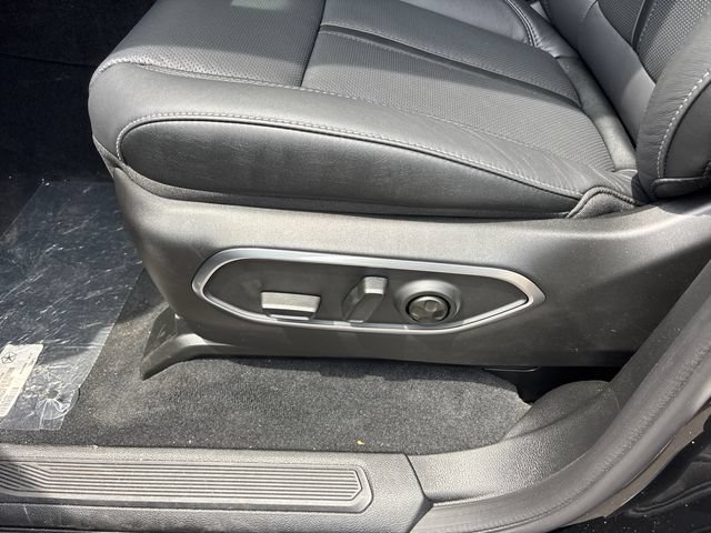New 2026 Jeep Grand Wagoneer Limited AWD/4WD image 7