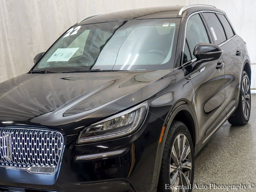 Used 2022 Lincoln Corsair Reserve image 4
