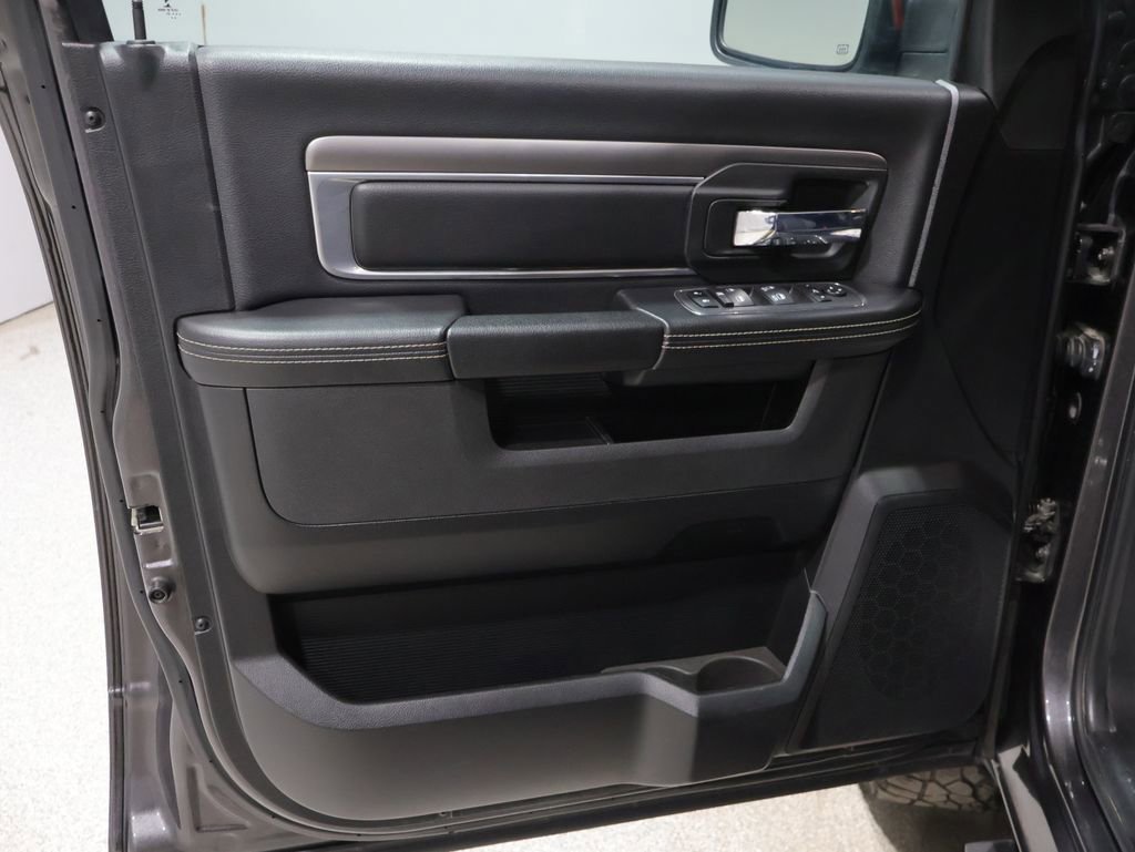 Certified 2022 RAM 1500 Classic Warlock w/ Electronics Group image 14