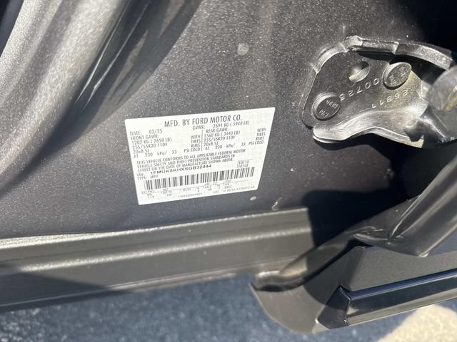 Used 2025 Ford Explorer ST-Line AWD/4WD image 25