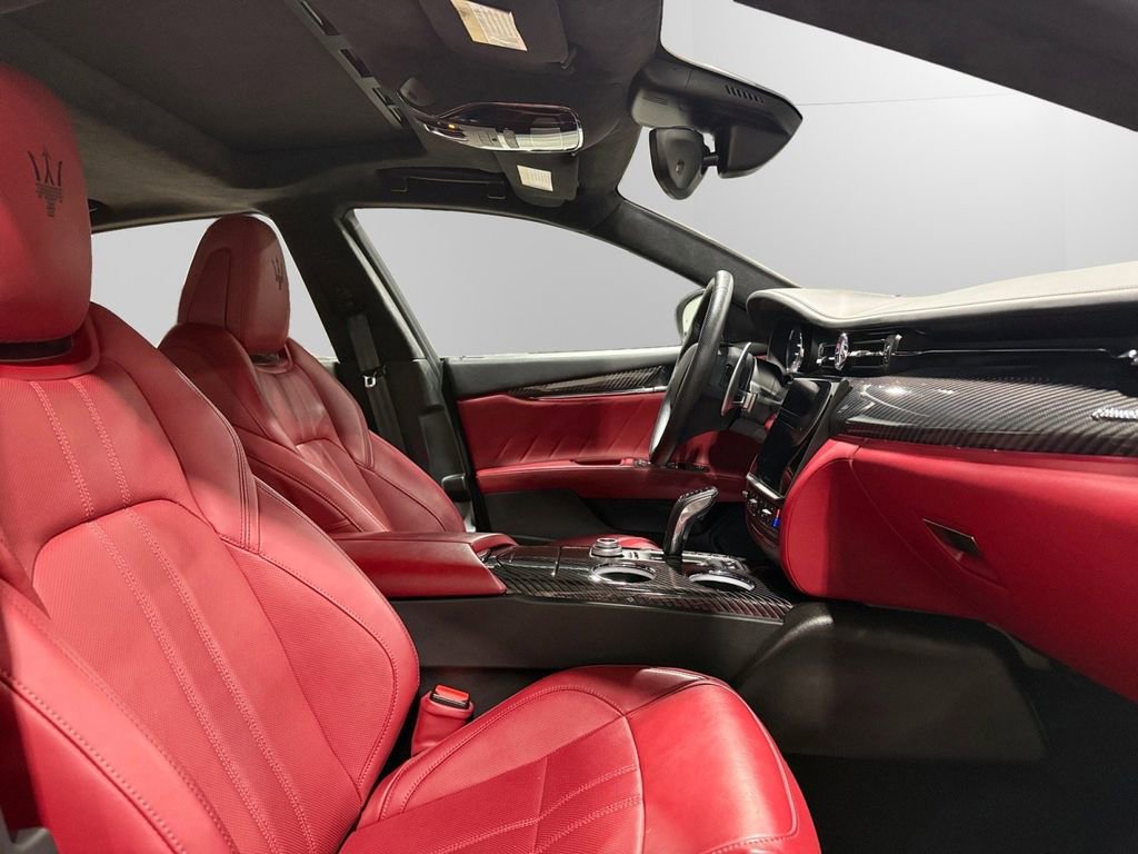 Used 2022 Maserati Quattroporte Modena Q4 image 14