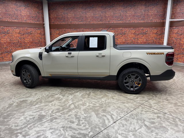 Used 2025 Ford Maverick Tremor image 2