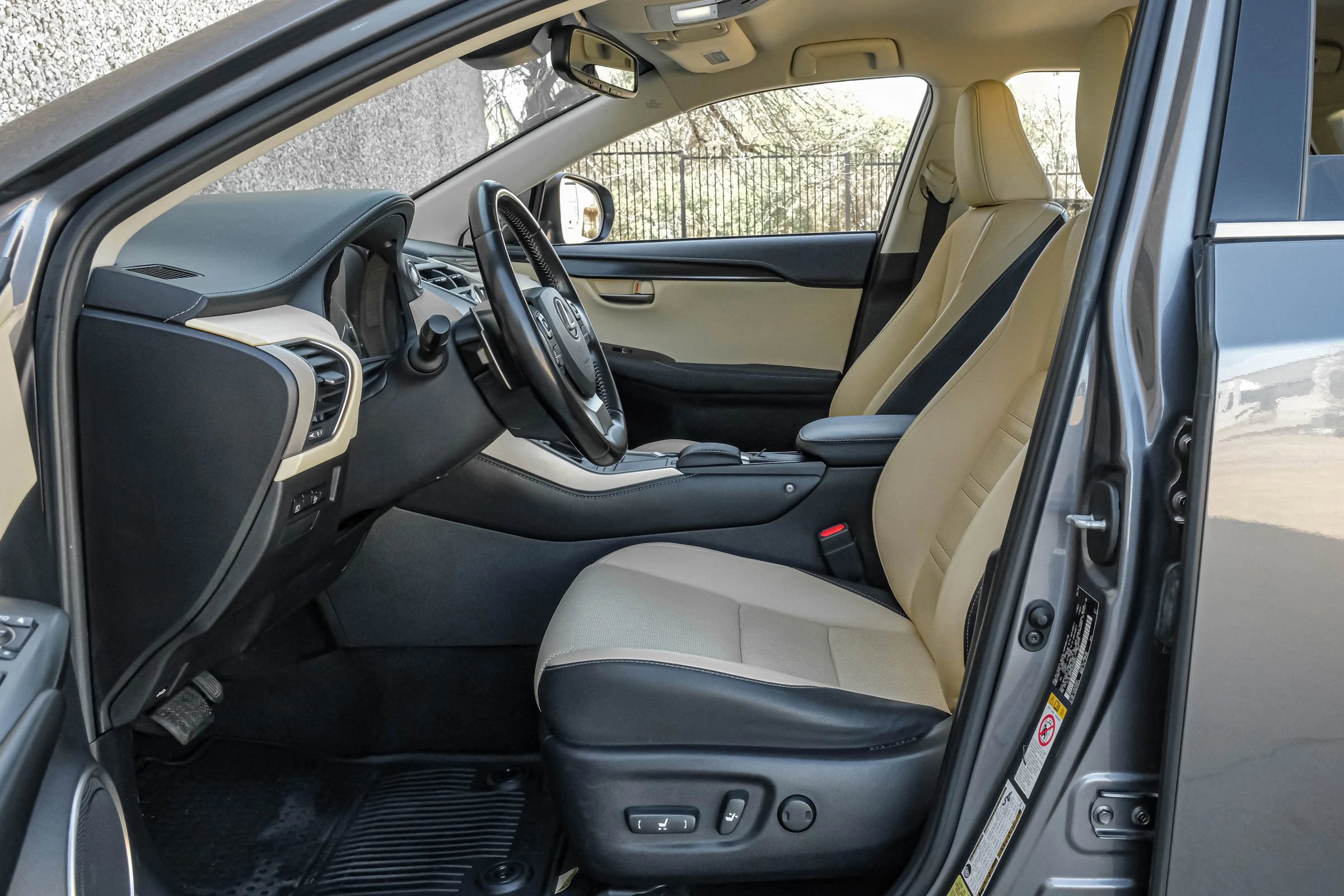 Used 2019 Lexus NX 300h AWD w/ Comfort Package image 3