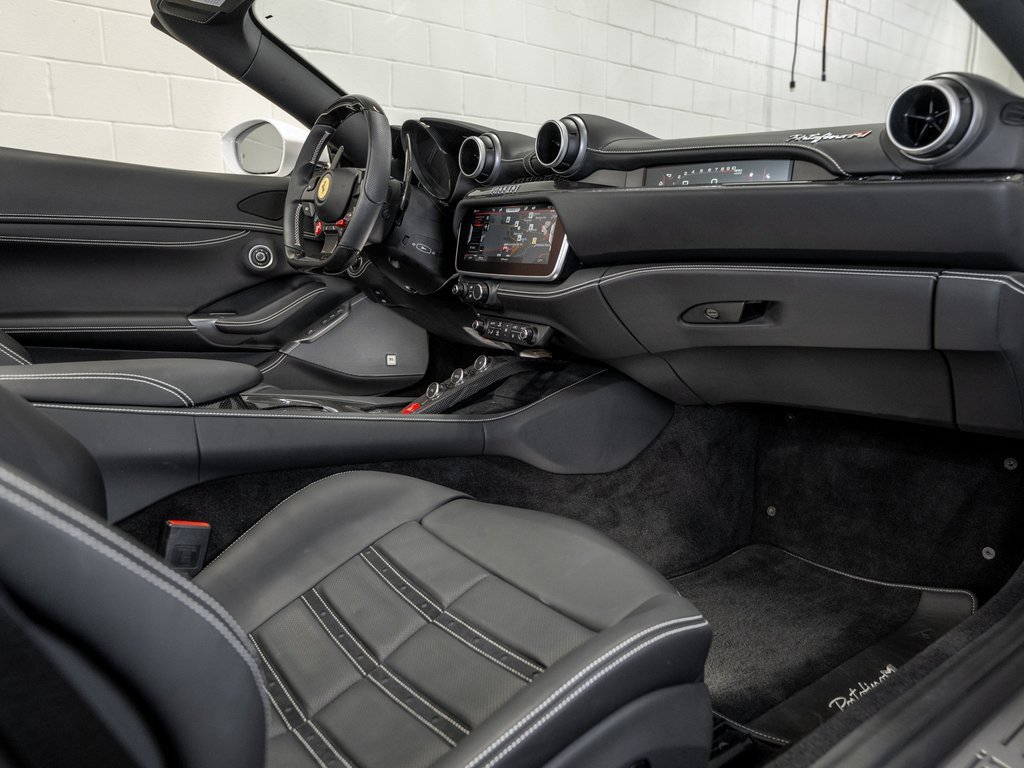 Certified 2023 Ferrari Portofino M image 18