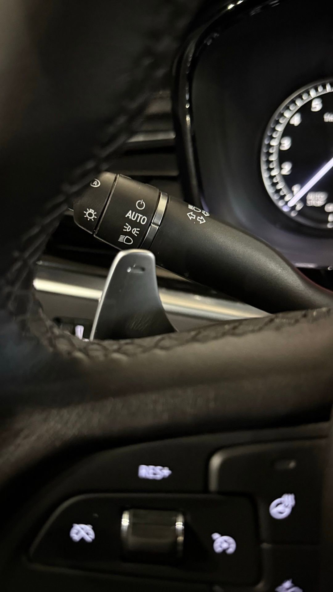 Used 2023 Cadillac XT6 Sport image 79