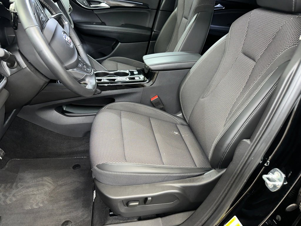 Certified 2023 Buick Envision Preferred image 2