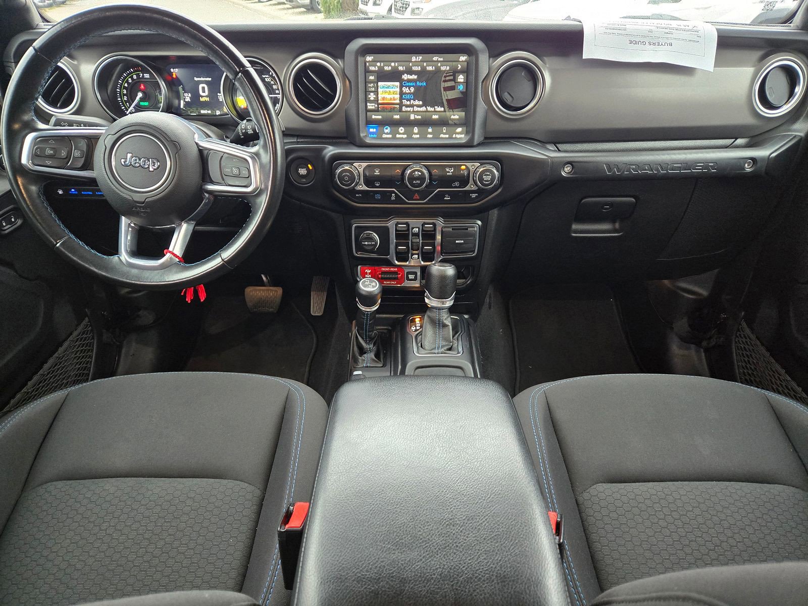 Used 2022 Jeep Wrangler Unlimited Rubicon 4xe image 11