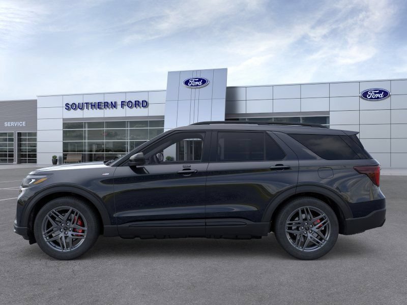 New 2026 Ford Explorer ST-Line w/ ST-Line Street Pack AWD/4WD image 3