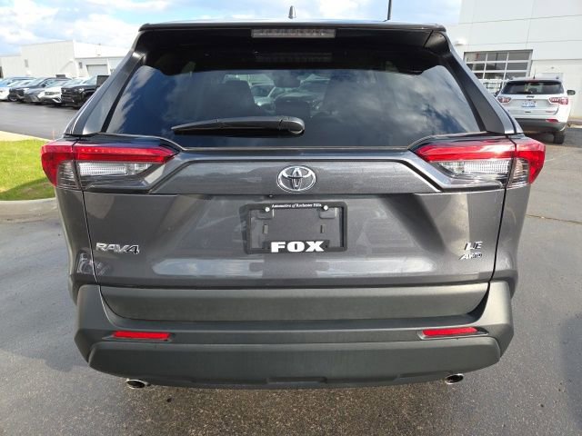 Used 2025 Toyota RAV4 LE AWD/4WD image 6