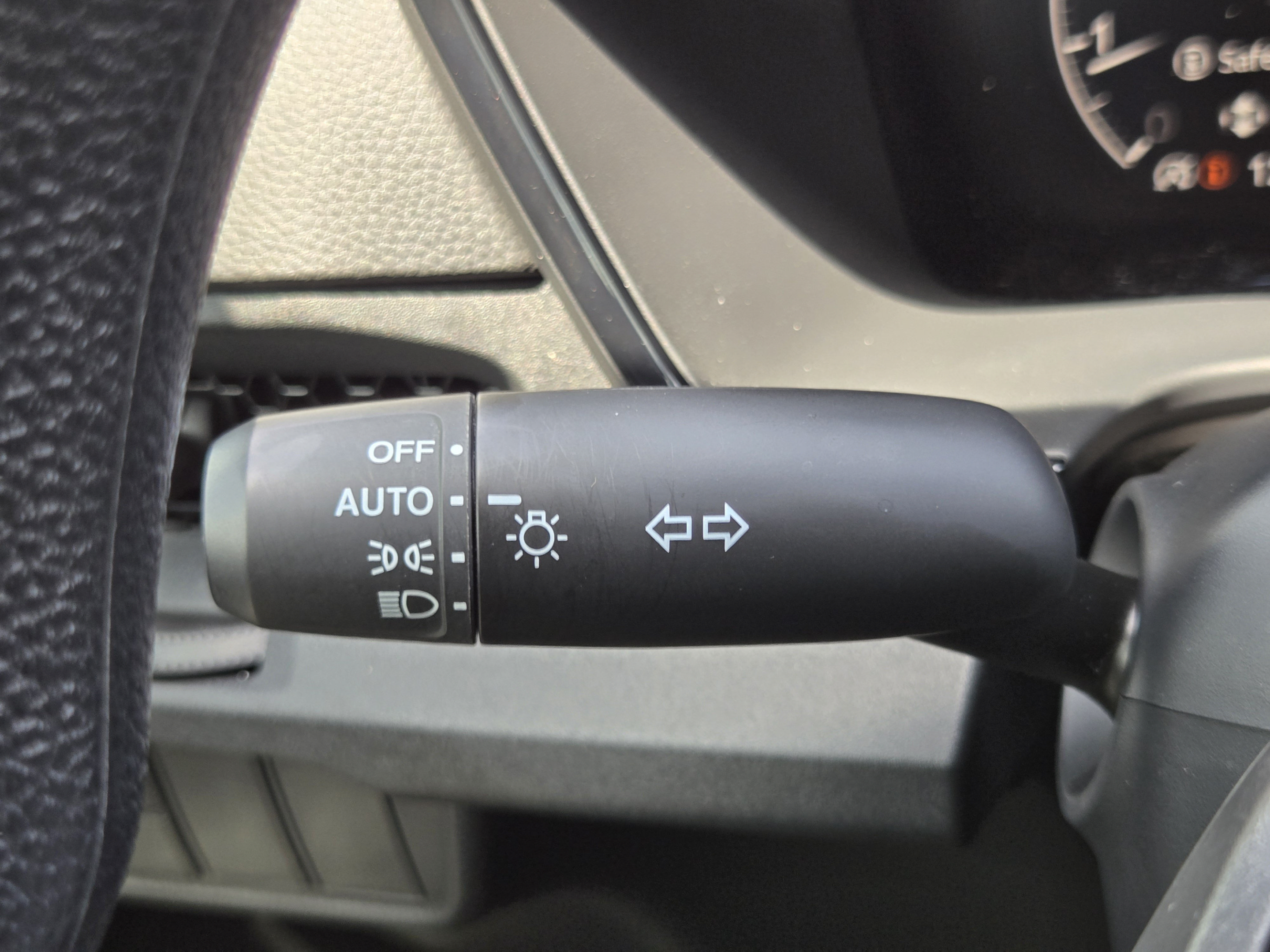 Used 2023 Honda CR-V EX image 19