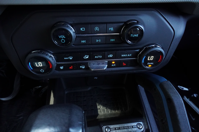 Used 2024 Ford Bronco Wildtrak AWD/4WD image 17