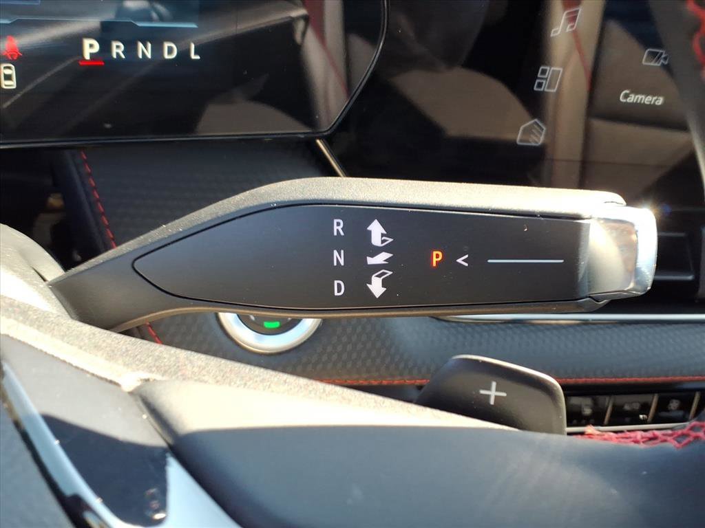 Used 2025 Chevrolet Equinox RS w/ Convenience Package III image 15