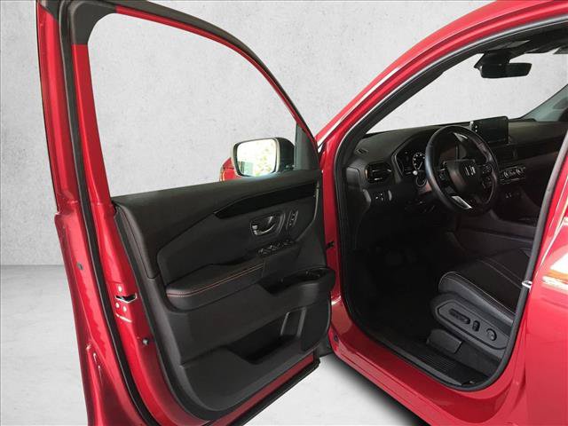 Certified 2023 Honda Pilot TrailSport image 18