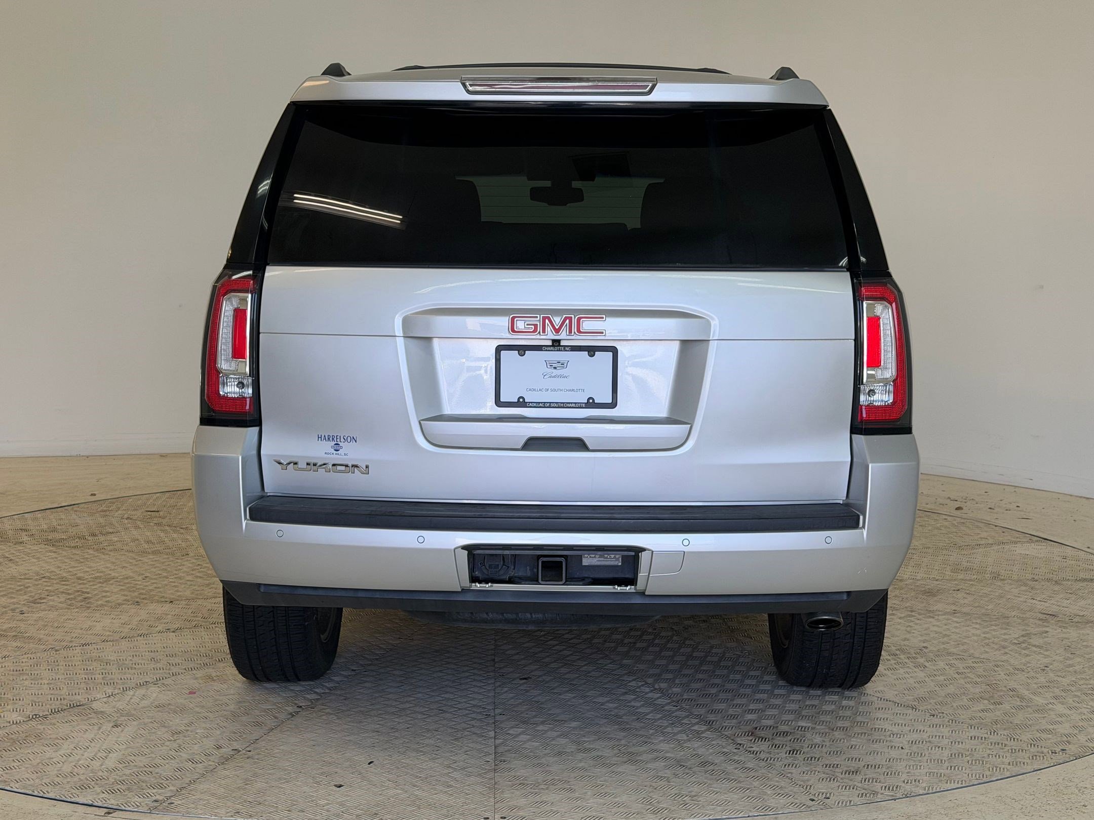 Used 2015 GMC Yukon SLE w/ Convenience Package image 10
