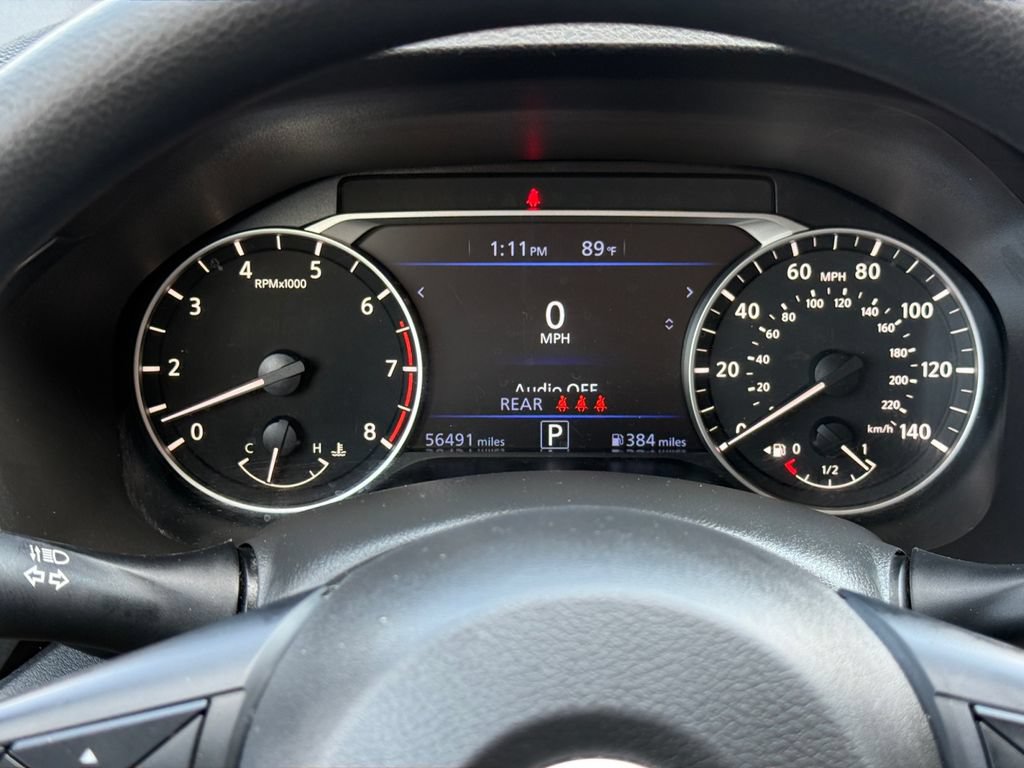 Used 2025 Nissan Altima 2.5 SV FWD image 31