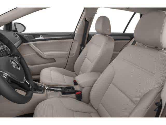 Used 2019 Volkswagen Golf SE FWD image 9