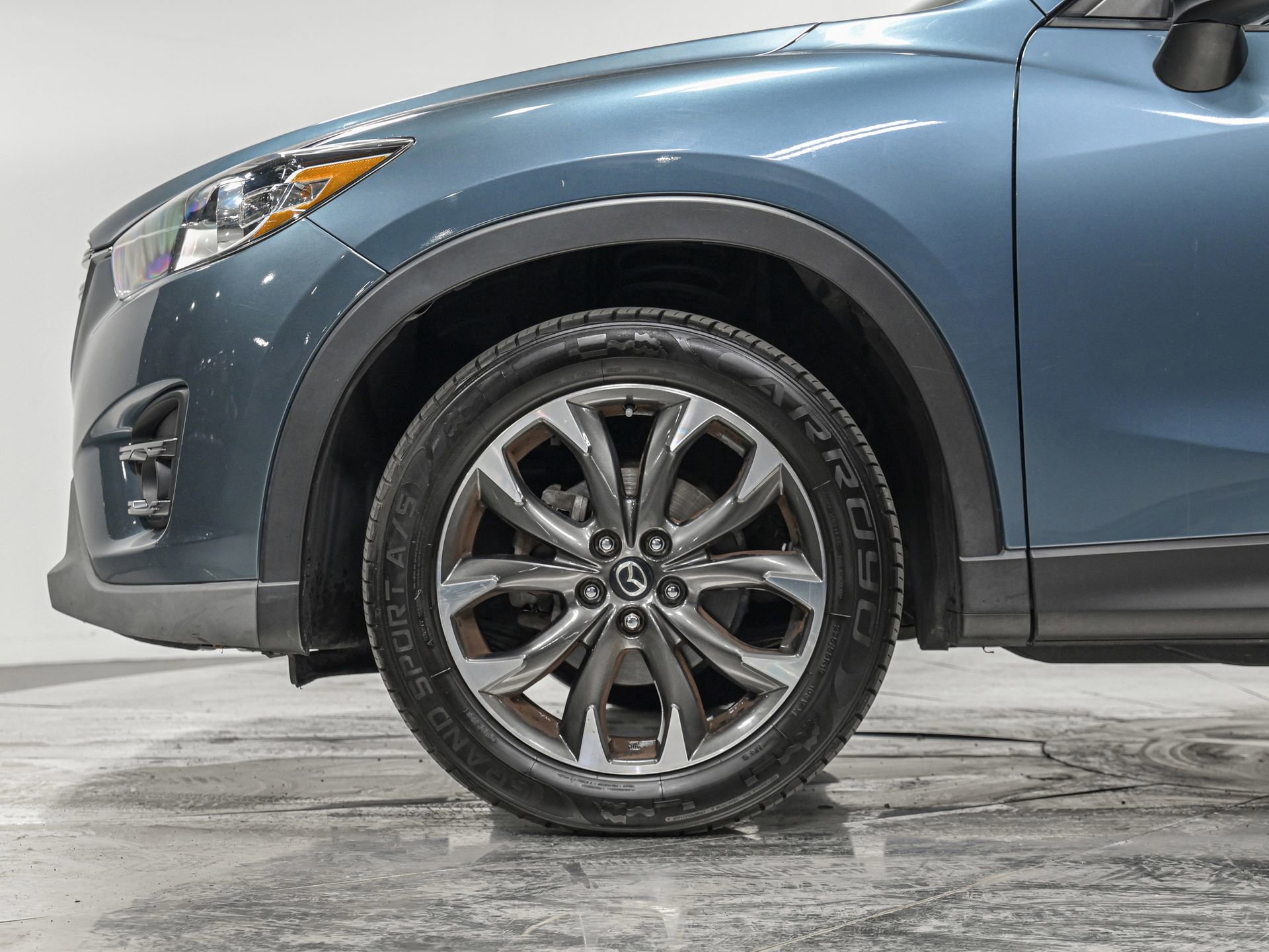 Used 2016 MAZDA CX-5 Grand Touring AWD/4WD image 3
