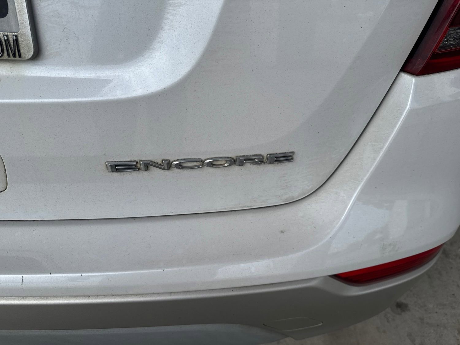 Used 2019 Buick Encore Preferred FWD image 14