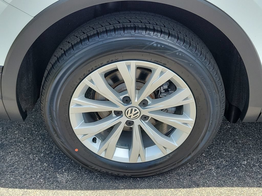 Used 2020 Volkswagen Tiguan S FWD image 6