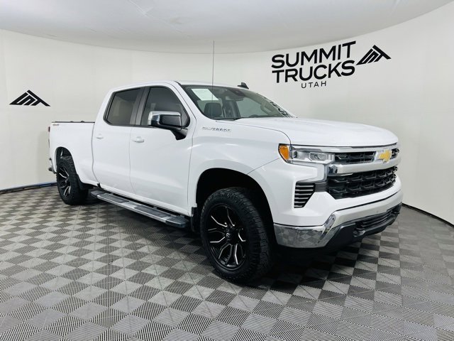 Used 2022 Chevrolet Silverado 1500 LT w/ Leather Package