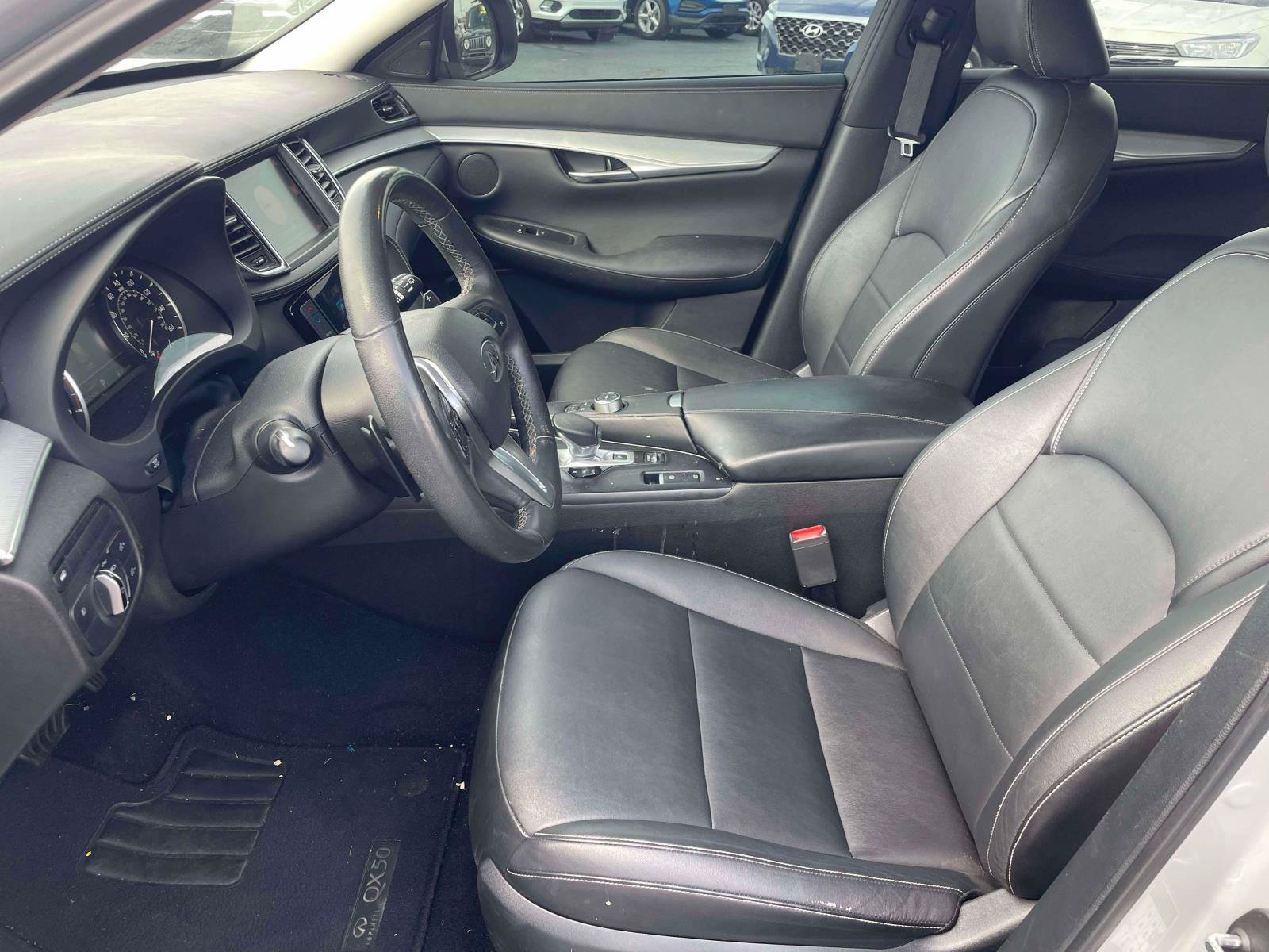 Used 2019 INFINITI QX50 Luxe FWD image 14