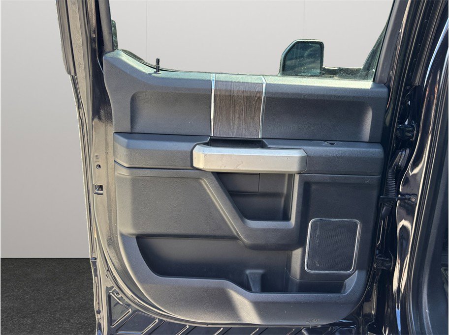 Used 2020 Ford F350 Lariat w/ Lariat Ultimate Package AWD/4WD image 42