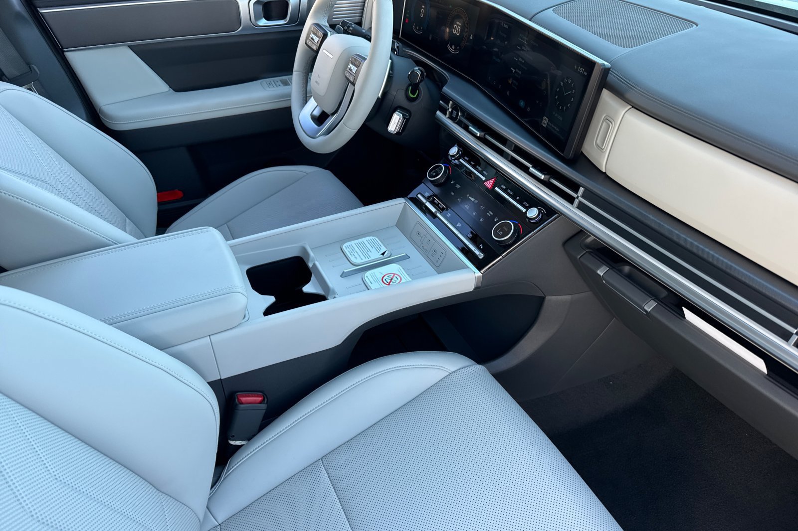 New 2027 Hyundai Santa Fe SEL AWD/4WD image 17