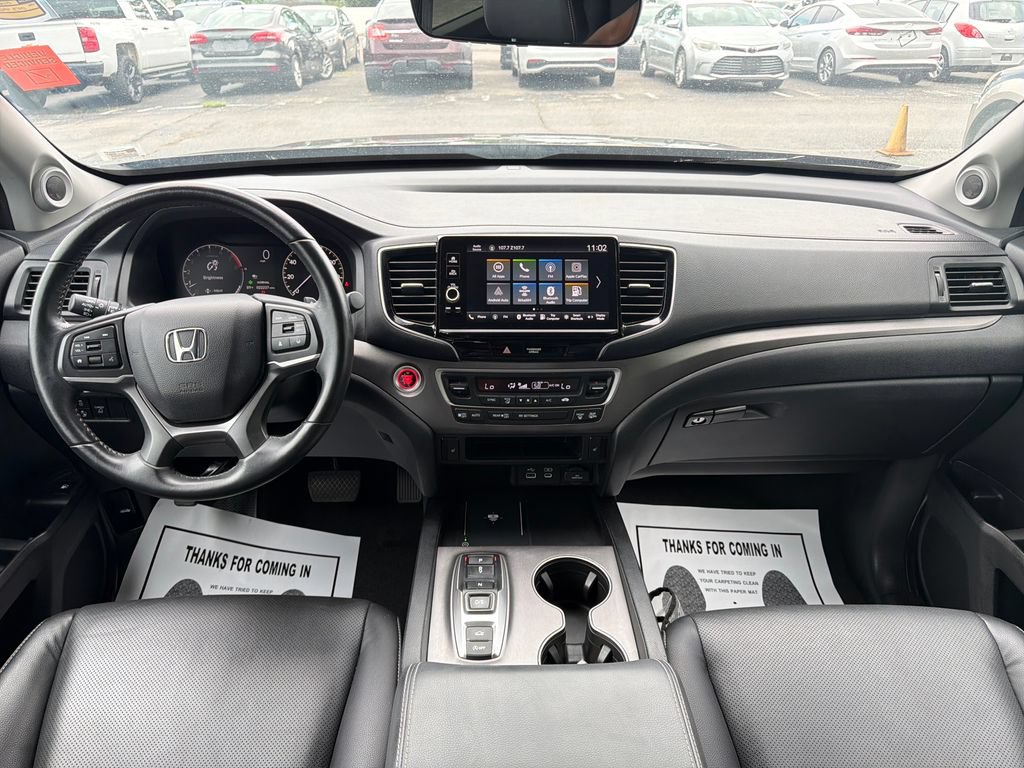 Used 2025 Honda Ridgeline RTL image 13