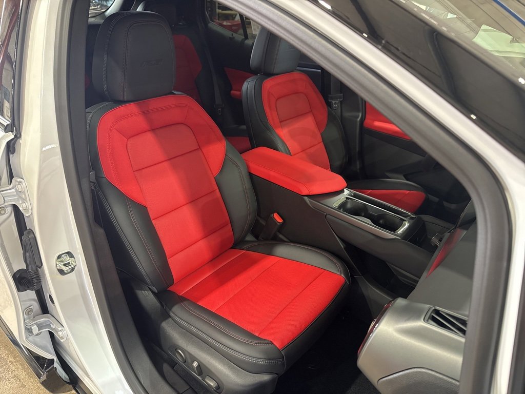 New 2025 Chevrolet Equinox EV RS w/ Convenience Package II image 33