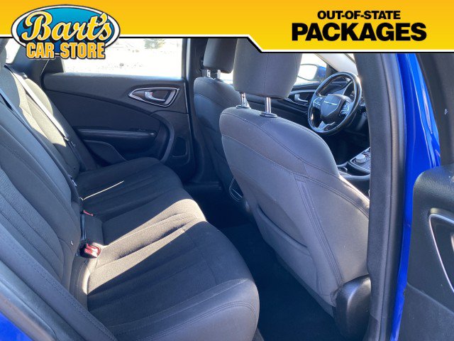 Used 2016 Chrysler 200 Limited FWD image 9