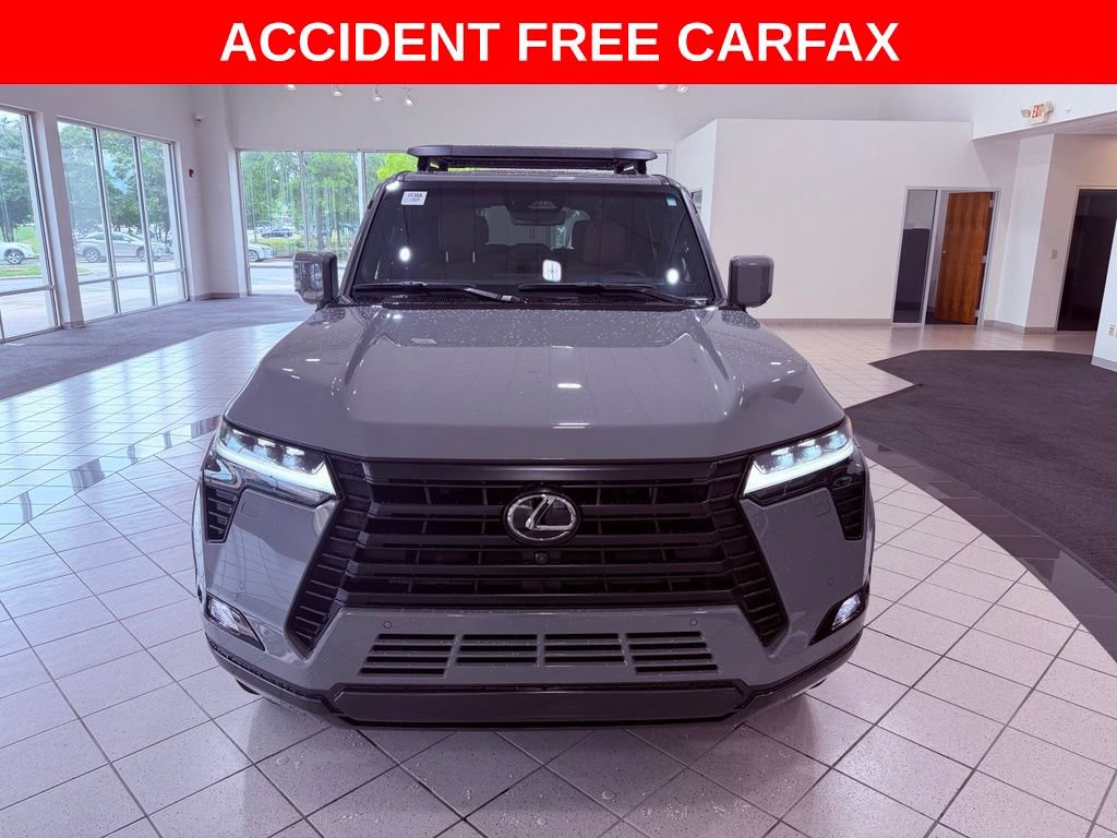 Used 2024 Lexus GX 550 w/ Accessory Package (31) AWD/4WD image 2